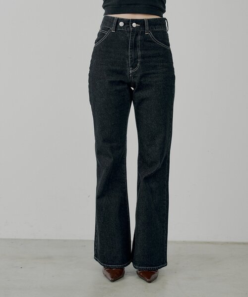 Chico（チコ）の「パッチ付きフレアデニム（デニムパンツ・レディース・ブラウン/ブルー/ネイビー/ブルー系その他3・SMALL/MEDIUM）」の17枚目の写真