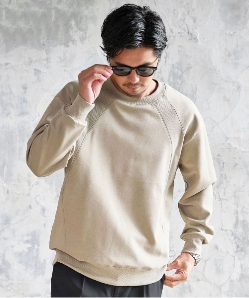 BENUSTA(ベヌスタ)の「『BENUSTA/ベヌスタ』リブ切り替えトレーナー【GC】(スウェット・メンズ・ベージュ/グレー/ブラック・3L/XL)」の3枚目の写真
