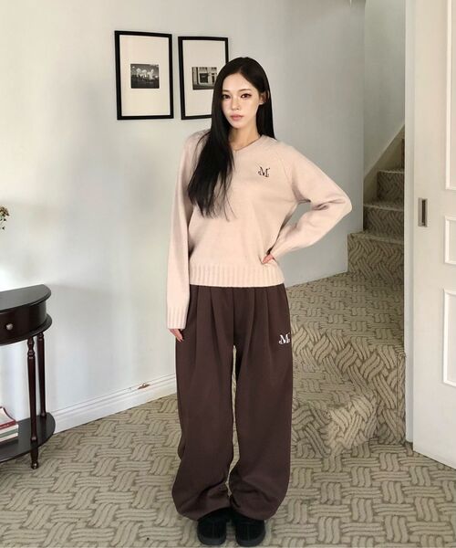 MUCENT(ムセント)の「シウッド6ピンタックワイドスウェットパンツ 男女共用 (4カラー)(スウェットパンツ・レディース・ブラウン/ホワイト/ブラック/グレー・FREE/1)」の12枚目の写真