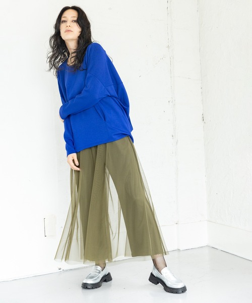 OSMOSIS(オズモーシス)の「バックコクーンプルオーバー(Tシャツ/カットソー・レディース・ブルー/ブラック/アイボリー・ONE SIZE)」の5枚目の写真