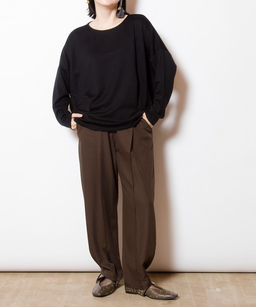 OSMOSIS(オズモーシス)の「バックコクーンプルオーバー(Tシャツ/カットソー・レディース・ブルー/ブラック/アイボリー・ONE SIZE)」の10枚目の写真