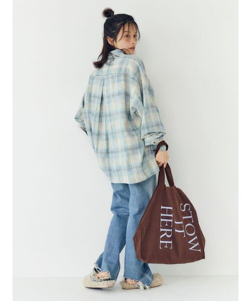 Ungrid（アングリッド）の「ブリーチチェックルーズシャツ（シャツ/ブラウス・レディース・ブルー/イエロー・FREE）」の12枚目の写真