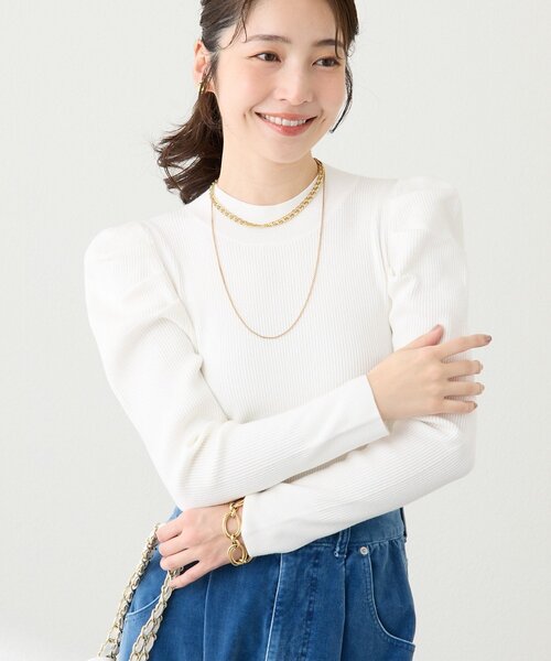 La boutique BonBon（ラブティックボンボン）の「【春まで使える！】アンゴラタッチパワショルリブニット（ニット/セーター・レディース・ブラック/サックスブルー/ピンク/ホワイト・FREE）」の15枚目の写真