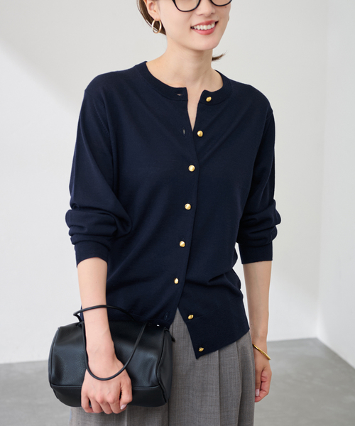 FRAMeWORK（フレームワーク）の「≪追加≫イタリアヤーン basic クルーカーディガン 2（カーディガン/ボレロ・レディース・ネイビー/ブルー/チャコールグレー/ホワイト・FREE）」の3枚目の写真