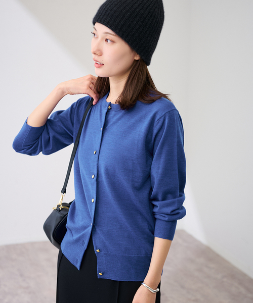 FRAMeWORK（フレームワーク）の「≪追加≫イタリアヤーン basic クルーカーディガン 2（カーディガン/ボレロ・レディース・ネイビー/ブルー/チャコールグレー/ホワイト・FREE）」の4枚目の写真