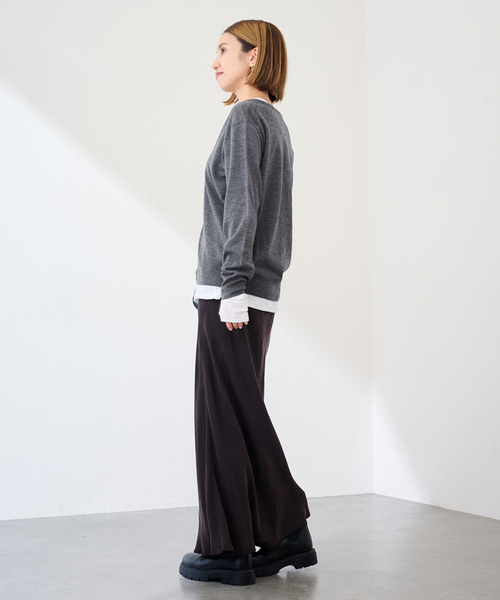 FRAMeWORK（フレームワーク）の「≪追加≫イタリアヤーン basic クルーカーディガン 2（カーディガン/ボレロ・レディース・ネイビー/ブルー/チャコールグレー/ホワイト・FREE）」の6枚目の写真