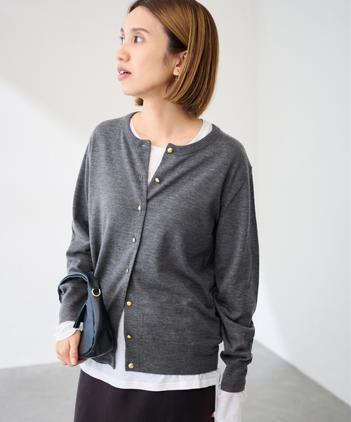 FRAMeWORK（フレームワーク）の「≪追加≫イタリアヤーン basic クルーカーディガン 2（カーディガン/ボレロ・レディース・ネイビー/ブルー/チャコールグレー/ホワイト・FREE）」の8枚目の写真