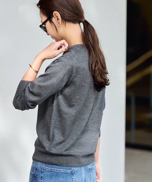 FRAMeWORK（フレームワーク）の「≪追加≫イタリアヤーン basic クルーカーディガン 2（カーディガン/ボレロ・レディース・ネイビー/ブルー/チャコールグレー/ホワイト・FREE）」の18枚目の写真