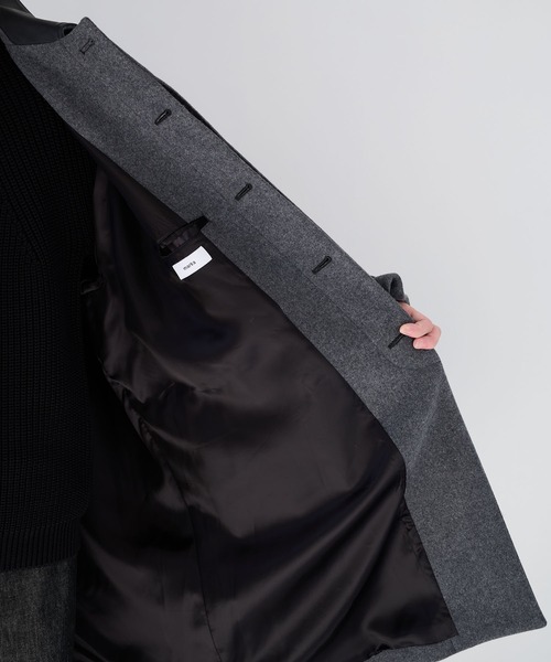 markaware（マーカウェア）の「【marka/markaware】別注 RAGLAN SLEEVE COAT（ダウンジャケット/コート・メンズ・グレー/ブラック・2/1）」の17枚目の写真