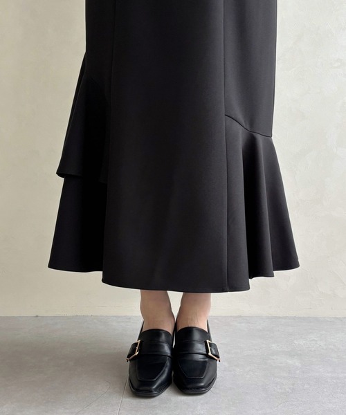 31 Sons de mode(トランテアン ソン ドゥ モード)の「2026春夏新作 襟付きマーメイドワンピース(ワンピース・レディース・チャコールグレー/ブラック・S/M)」の8枚目の写真