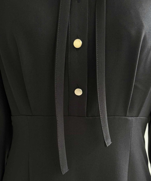 31 Sons de mode(トランテアン ソン ドゥ モード)の「2026春夏新作 襟付きマーメイドワンピース(ワンピース・レディース・チャコールグレー/ブラック・S/M)」の14枚目の写真