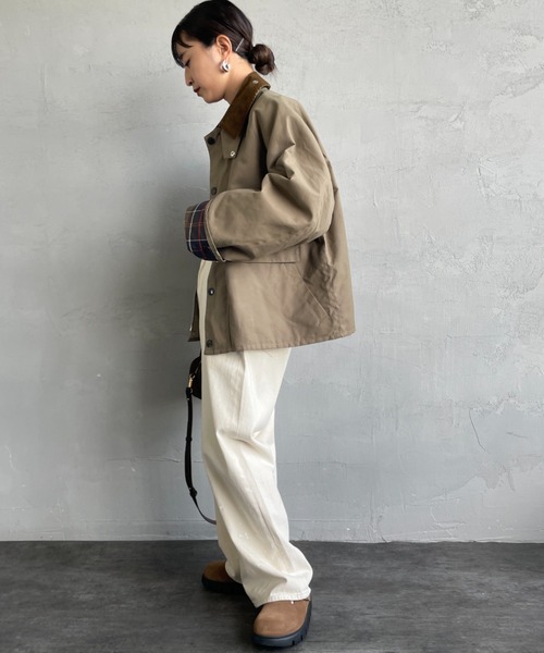 Barbour（バブアー）の「[Barbour/バブアー] 別注 BORROWDALE ボロウデイルジャケット（その他アウター・レディース・ブラック/カーキ/インディゴブルー・34/36/38/40）」の21枚目の写真