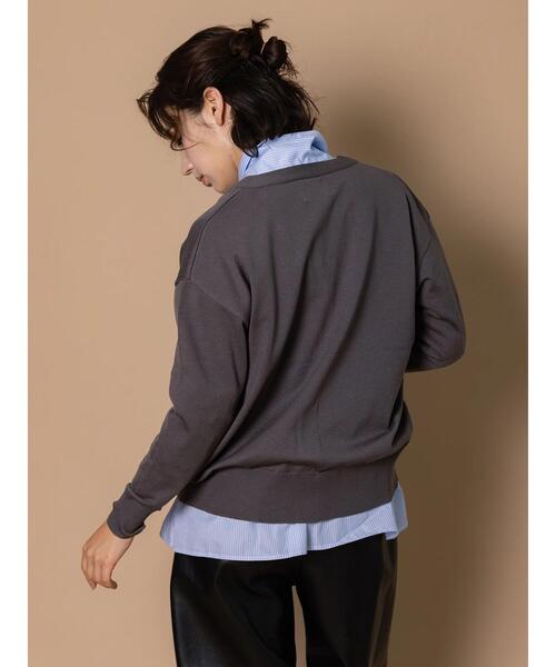 Te chichi(テチチ)の「【Disney】101/刺繍Vネックカーディガン(カーディガン/ボレロ・レディース・ネイビー/オフホワイト/グレー・F)」の13枚目の写真