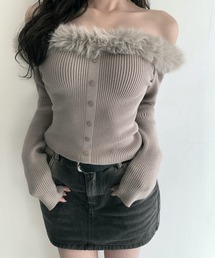 VEILA（ヴェイラ）の「ファーオフショルダーリブニットトップス（ニット/セーター）」