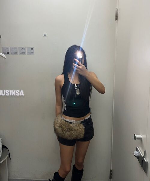 SCHISM INDUCING（スキズムインデューシング）の「MUSCLE TANK TOP BLACK（Tシャツ/カットソー・レディース・その他・LARGE/MEDIUM/SMALL）」の16枚目の写真