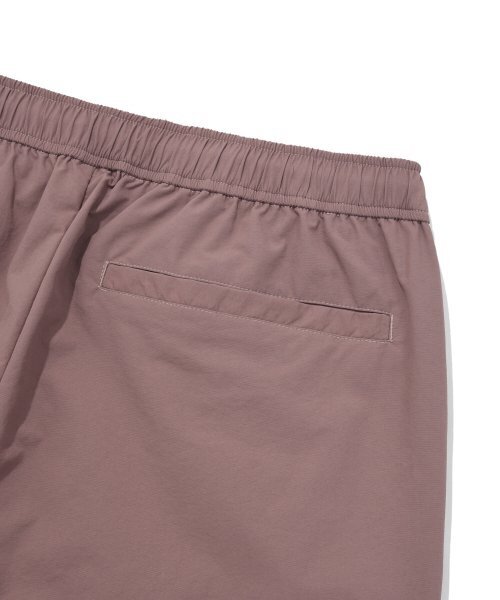 PHYSICAL DEPARTMENT(フィジカル デパートメント)の「P-ACTIVE ベンチレーション トラックパンツ ヴィンテージピンク(スウェットパンツ・レディース・その他・LARGE/MEDIUM/SMALL/X-LARGE)」の8枚目の写真