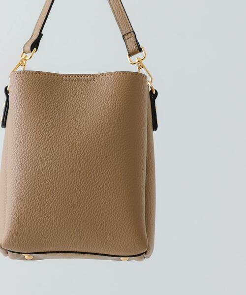 RODE SKO（ロデスコ）の「フロントポケットタテナガショルダーバッグ（ショルダーバッグ・レディース・ブラック/ベージュ/ホワイト・ONE）」の22枚目の写真