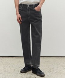 DECET（デケト）の「Dawn Cropped Tapered Jeans DCPT001LightBlack（デニムパンツ）」