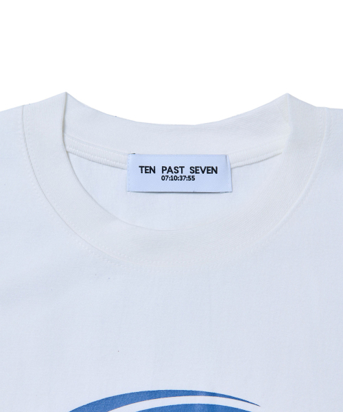 TEN PAST SEVEN(テン ファスト セブン)の「ロゴプリントTシャツ - ホワイト(Tシャツ/カットソー・メンズ・その他・SMALL/MEDIUM/LARGE)」の3枚目の写真