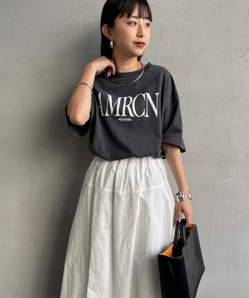 AMERICANA（アメリカーナ）の「[Americana/アメリカーナ] 別注 AMRCN ロゴプリント Tシャツ（Tシャツ/カットソー・レディース・ベージュ/スミクロ/ホワイト・ONE SIZE）」の19枚目の写真