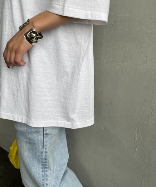 AMERICANA（アメリカーナ）の「[Americana/アメリカーナ] 別注 AMRCN ロゴプリント Tシャツ（Tシャツ/カットソー・レディース・ベージュ/スミクロ/ホワイト・ONE SIZE）」の18枚目の写真