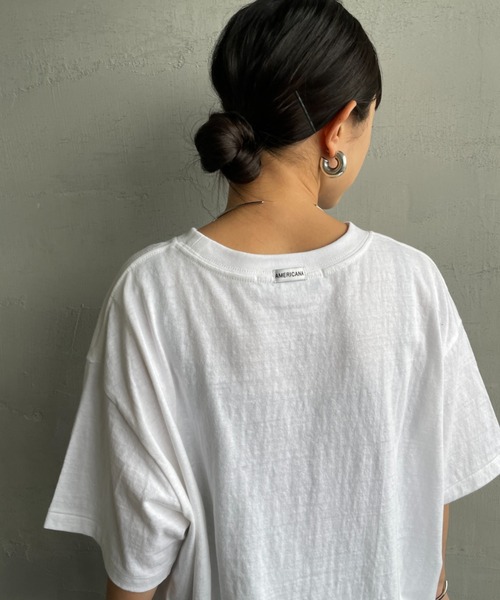 AMERICANA（アメリカーナ）の「[Americana/アメリカーナ] 別注 AMRCN ロゴプリント Tシャツ（Tシャツ/カットソー・レディース・ベージュ/スミクロ/ホワイト・ONE SIZE）」の17枚目の写真