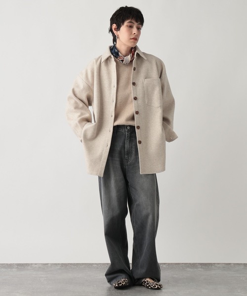 studio CLIP（スタディオクリップ）の「《ウタオ》ワイドシャツジャケット（その他アウター・レディース・グレー・FREE）」の2枚目の写真