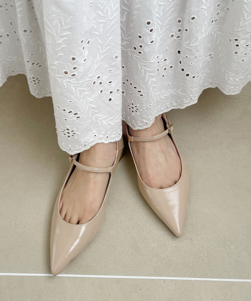 LE TALON（ルタロン）の「《追加》ポインテッドワンストラップフラット（その他シューズ・レディース・シルバー/ベージュ/レッド・22.5cm/22cm/21.5/26cm/25.5cm/25cm/24.5cm/24cm/23.5cm/23cm）」の15枚目の写真