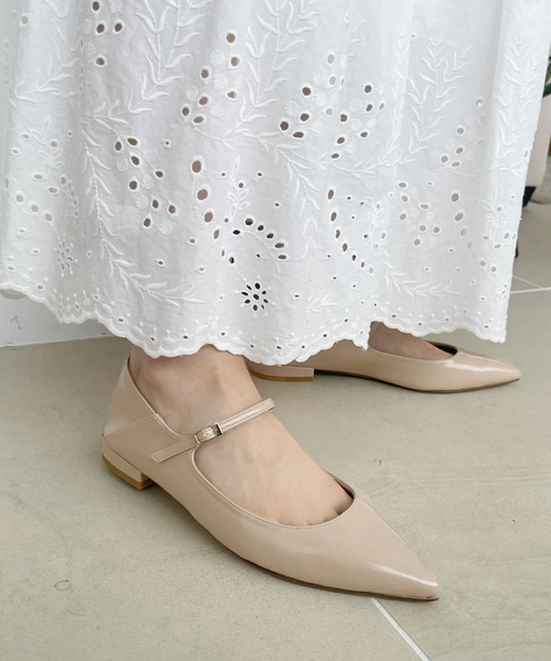 LE TALON（ルタロン）の「《追加》ポインテッドワンストラップフラット（その他シューズ・レディース・シルバー/ベージュ/レッド・22.5cm/22cm/21.5/26cm/25.5cm/25cm/24.5cm/24cm/23.5cm/23cm）」の16枚目の写真