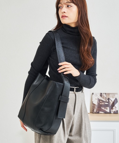 MISCH MASCH（ミッシュマッシュ）の「一部店舗限定 ワンハンドルバケツトートバッグ（トートバッグ・レディース・ブラウン/ブラック・ﾌﾘ-）」の11枚目の写真