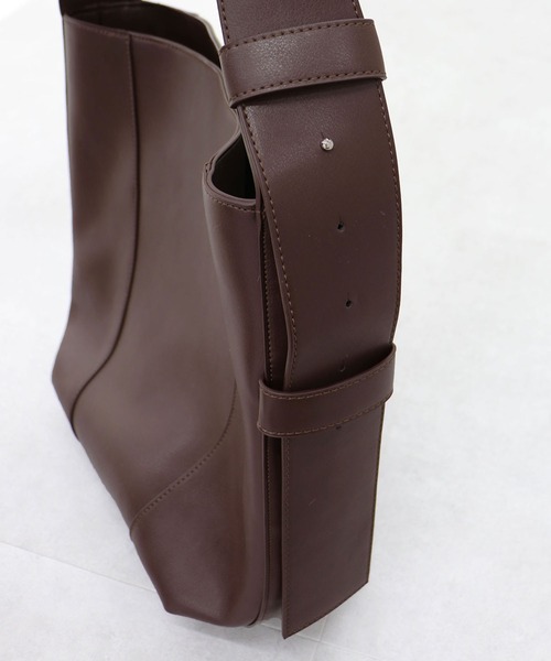 MISCH MASCH（ミッシュマッシュ）の「一部店舗限定 ワンハンドルバケツトートバッグ（トートバッグ・レディース・ブラウン/ブラック・ﾌﾘ-）」の16枚目の写真