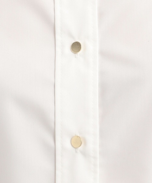 Andemiu（アンデミュウ）の「【イージーケア】キンボタンシャツ642984（シャツ/ブラウス・レディース・オフホワイト/ブルー/ラベンダー・FREE）」の16枚目の写真