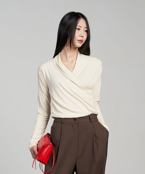 320SHOWROOM(320ショールーム)の「Wrap Long Sleeve T-Shirt Cream(Tシャツ/カットソー・レディース・その他・FREE)」の2枚目の写真