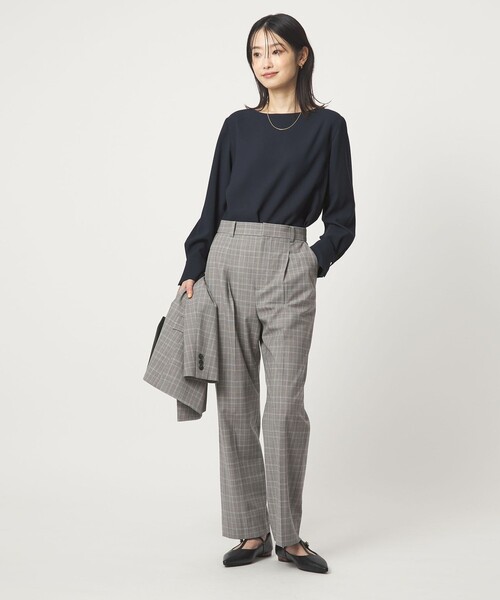 green label relaxing（グリーンレーベルリラクシング）の「クルーネック ブラウス 2 マシンウォッシャブル UVカット（シャツ/ブラウス・レディース・ネイビー/ホワイト・FREE）」の10枚目の写真