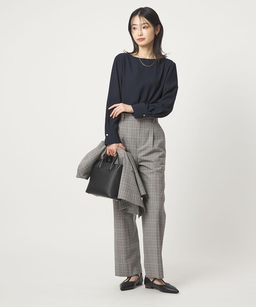 green label relaxing（グリーンレーベルリラクシング）の「クルーネック ブラウス 2 マシンウォッシャブル UVカット（シャツ/ブラウス・レディース・ネイビー/ホワイト・FREE）」の11枚目の写真