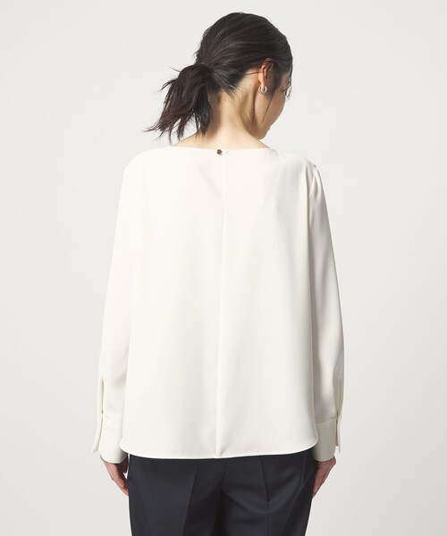 green label relaxing（グリーンレーベルリラクシング）の「クルーネック ブラウス 2 マシンウォッシャブル UVカット（シャツ/ブラウス・レディース・ネイビー/ホワイト・FREE）」の16枚目の写真