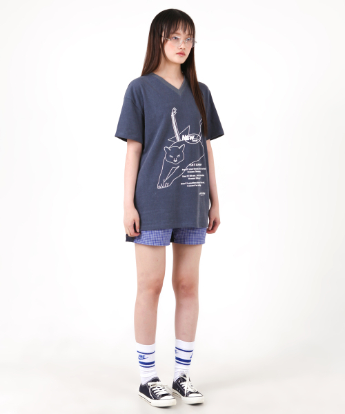 KATHARSIS（カタルシス）の「キャットラバーVネックTシャツダークブルーONE SIZE（Tシャツ/カットソー・レディース・その他・ONE SIZE）」の5枚目の写真