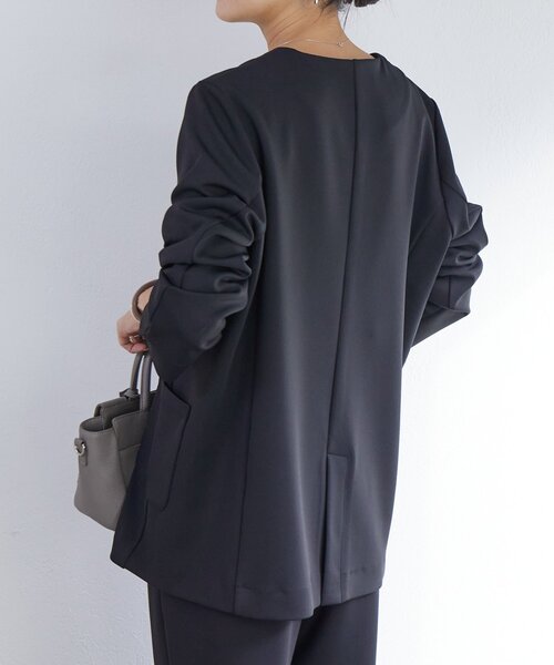 LIVETART(リヴェタート)の「《LIVETART》ドット釦ノーカラージャケット(ノーカラージャケット・レディース・ブラック・FREE)」の5枚目の写真