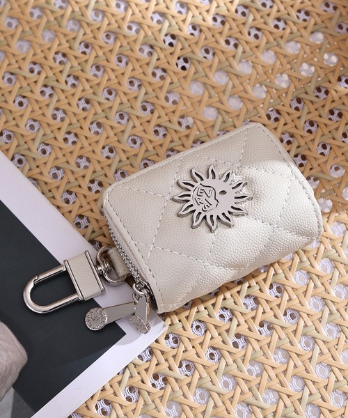 EVRIS（エヴリス）の「【EVRIS/エヴリス】SUNNY　Wファスナーリモートキーケース（キーケース/キーアクセサリー・レディース・ブルー/アイボリー/ブラック/ピンク・FREE）」の2枚目の写真