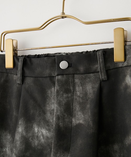 cussil(クシル)の「【cussil/クシル】ヴィンテージライクワイドストレート合皮パンツ(その他パンツ・メンズ・ブラック/ブラウン・S/M/L)」の20枚目の写真