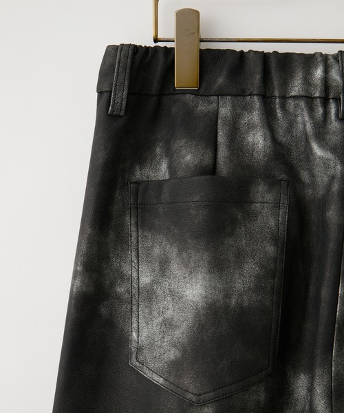 cussil(クシル)の「【cussil/クシル】ヴィンテージライクワイドストレート合皮パンツ(その他パンツ・メンズ・ブラック/ブラウン・S/M/L)」の21枚目の写真