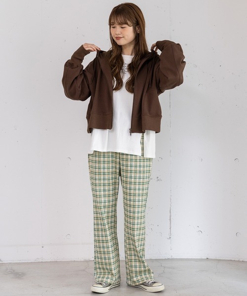 POU DOU DOU（プードゥドゥ）の「カットソージャガード裾フレアパンツ（その他パンツ・レディース・グリーン/ダークグレー/ネイビー・3）」の17枚目の写真