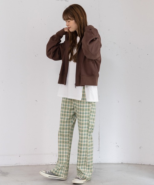 POU DOU DOU（プードゥドゥ）の「カットソージャガード裾フレアパンツ（その他パンツ・レディース・グリーン/ダークグレー/ネイビー・3）」の18枚目の写真