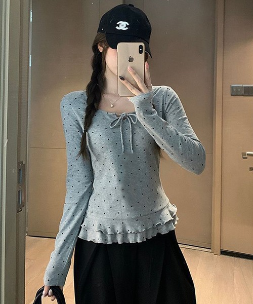 Nia(ニア)の「Nia(ニア)/リボン付きドット柄フリルトップス(Tシャツ/カットソー・レディース・グレー/ホワイト・MEDIUM/SMALL)」の5枚目の写真