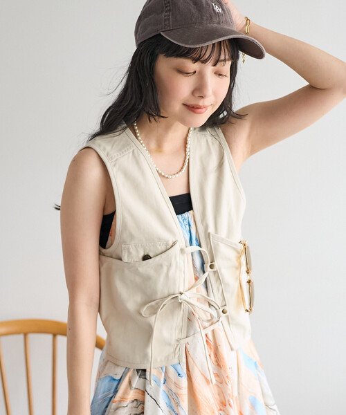 FREAK'S STORE（フリークスストア）の「ツイル リボン ランニングベスト（ベスト・レディース・ブルー/オフホワイト/オリーブ・ﾌﾘ-）」の21枚目の写真