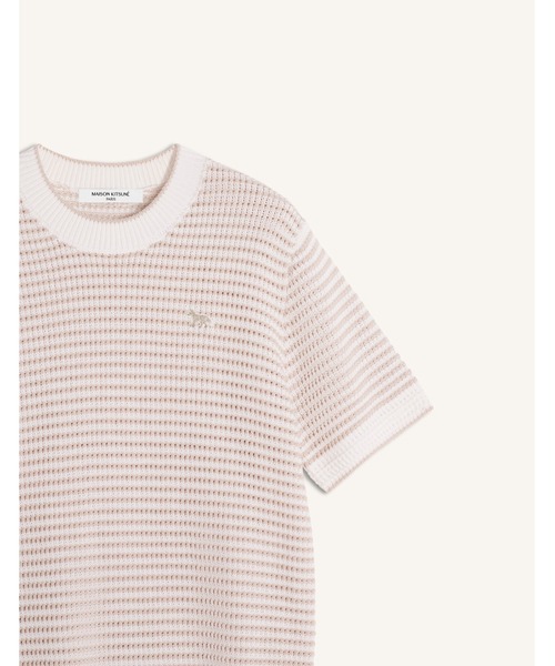 Maison Kitsune(メゾンキツネ)の「LACE KNIT STRIPED SHORT SLEEVE JUMPER(ニット/セーター・レディース・ホワイト×ブラウン・M/S/XS/L)」の2枚目の写真