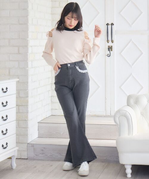 ems excite（エムズエキサイト）の「ポケットレースデニムPT（デニムパンツ・レディース・ブルー/ブラック・SMALL/MEDIUM）」の3枚目の写真