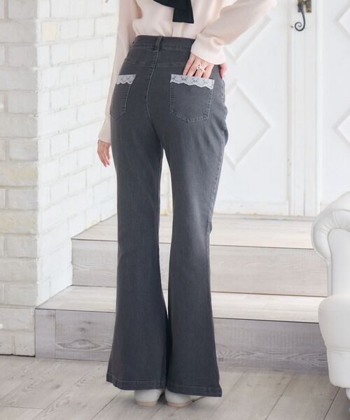 ems excite（エムズエキサイト）の「ポケットレースデニムPT（デニムパンツ・レディース・ブルー/ブラック・SMALL/MEDIUM）」の9枚目の写真