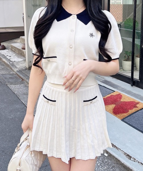 INGNI（イング）の「配色胸刺繍襟付ニットカーディガン＋ニットミニスカパン／セットアップ（セットアップ・レディース・ホワイト×ネイビー/ネイビー系/グレー×ホワイト・M）」の5枚目の写真