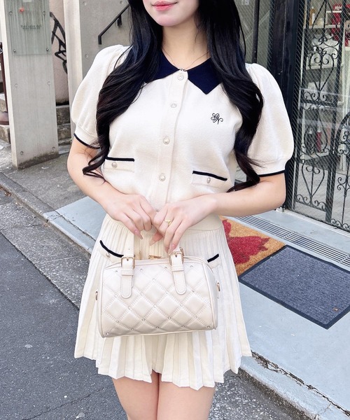 INGNI（イング）の「配色胸刺繍襟付ニットカーディガン＋ニットミニスカパン／セットアップ（セットアップ・レディース・ホワイト×ネイビー/ネイビー系/グレー×ホワイト・M）」の6枚目の写真
